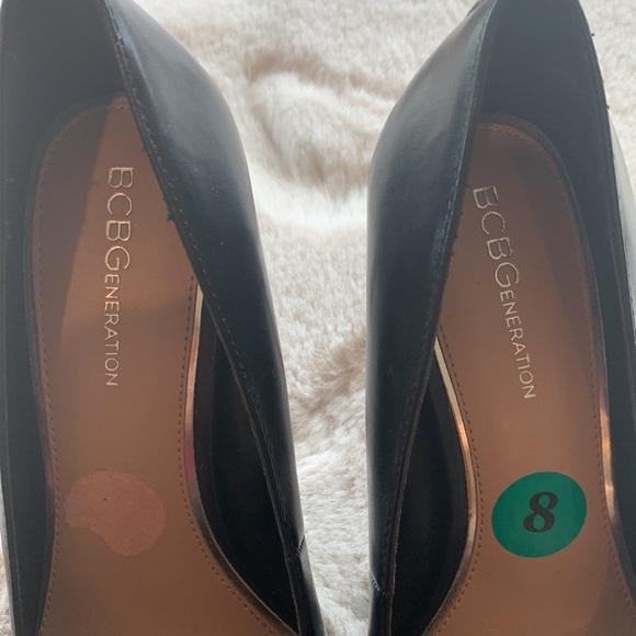 Bcbg heels with silver accent - Picture 4 of 9